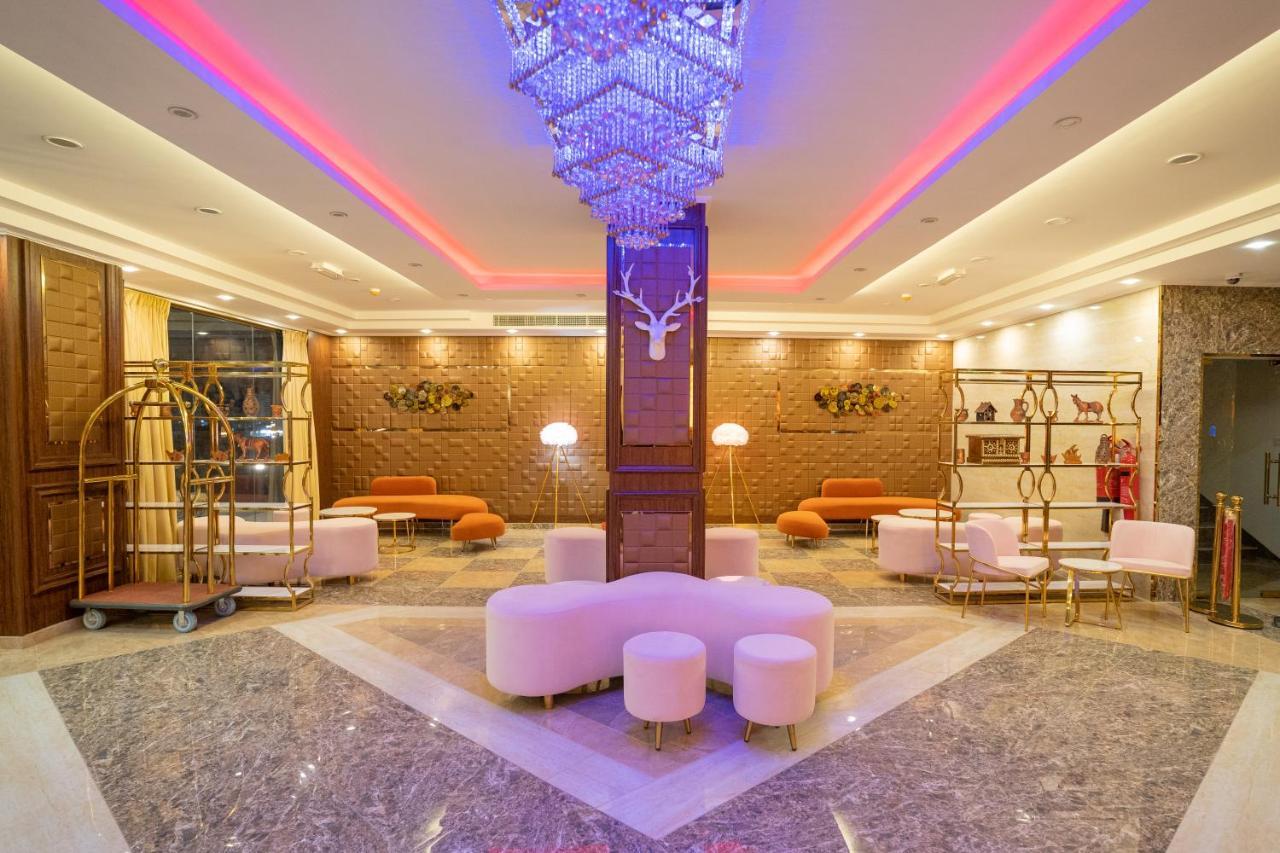 Grand Mirage Hotel 3*